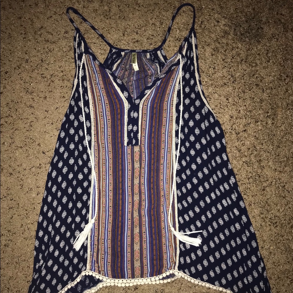 blouse top